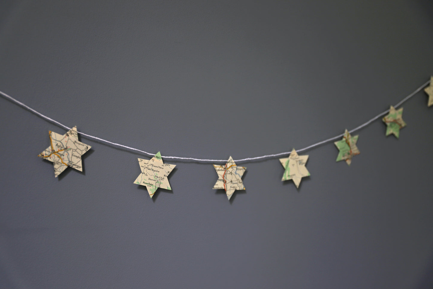 Guirlande petites étoiles « carte routière »