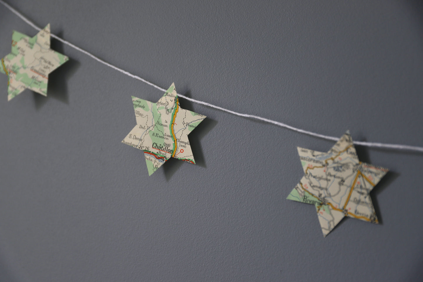 Guirlande petites étoiles « carte routière »